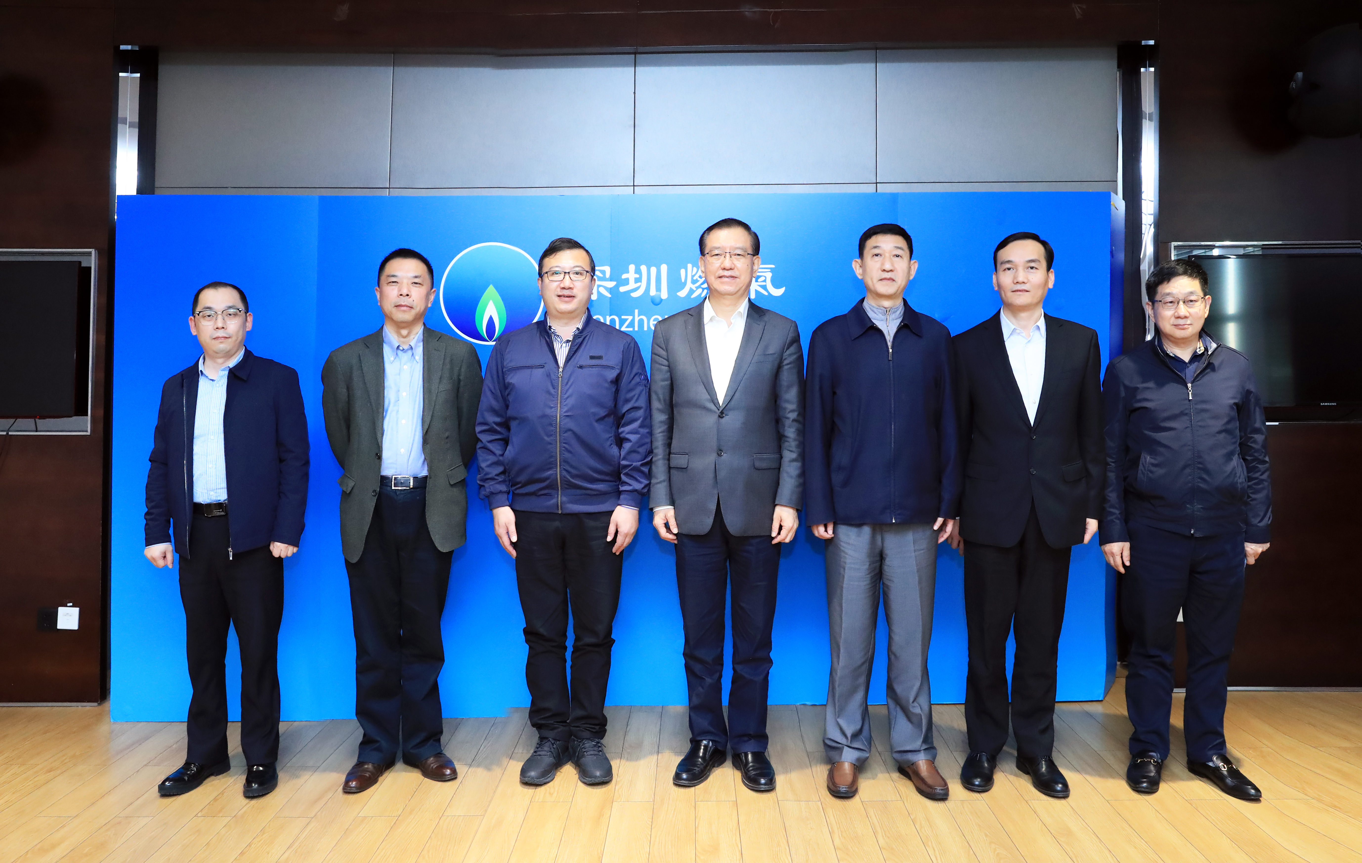 上海航天拜访深圳燃气集团 - 新闻中心 - 上海飞奥燃气设备有限公司