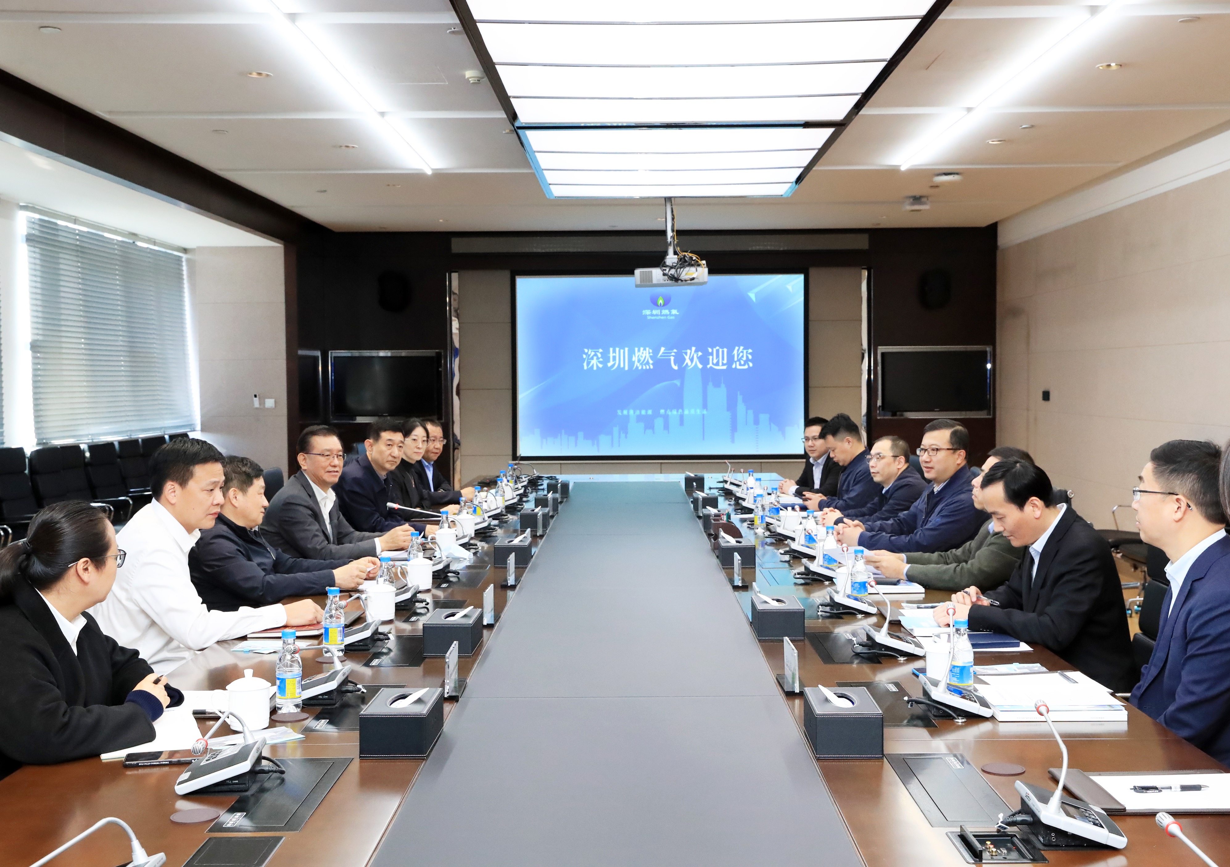 上海航天拜访深圳燃气集团 - 新闻中心 - 上海飞奥燃气设备有限公司